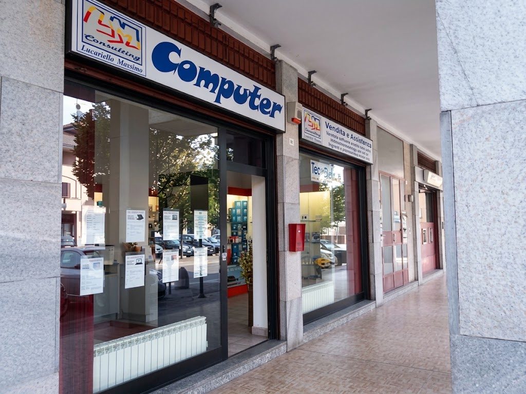 Laboratorio e punto vendita LM Consulting in Via Roma 46 a Lentate sul Seveso